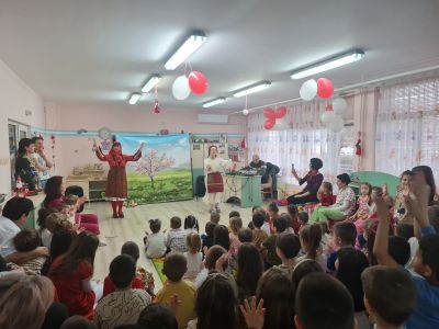 баба Марта - ДГ Иглика - Раковски